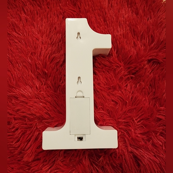 White Number 1 Plastic Marquee Light - Picture 7 of 8